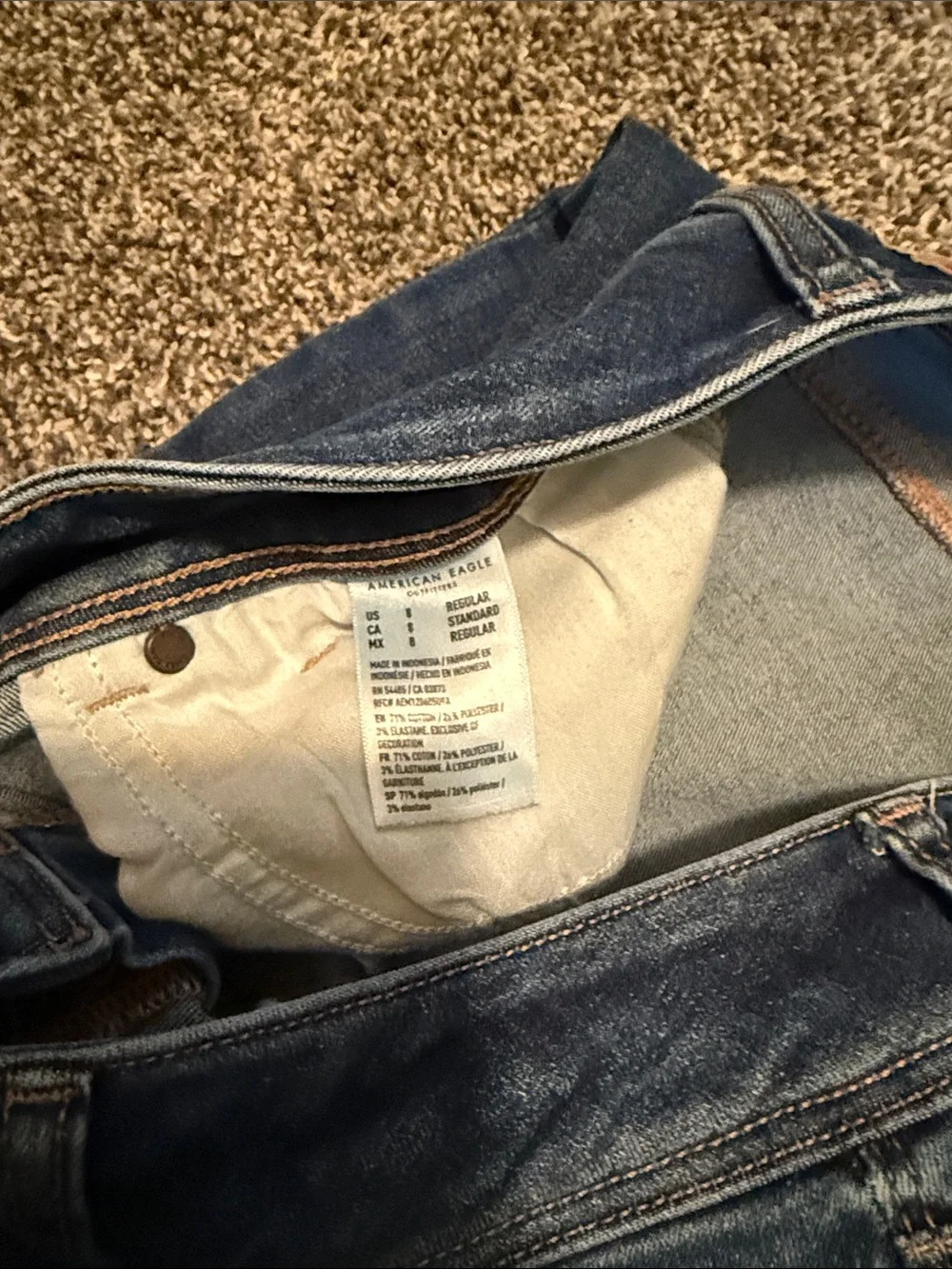 American Eagle Outfitters Women's Kick Boot Jeans in Indigo Blue - Picture 3 of 4